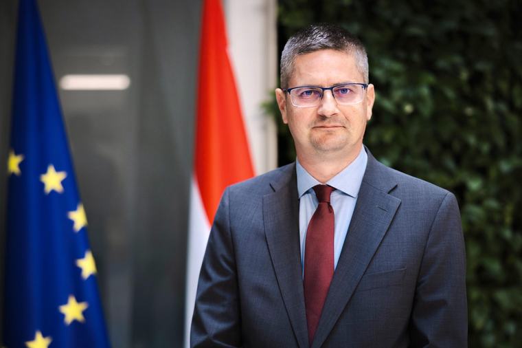 Már a második fontos kormányzati feladatkörét kapja a Partizánból ismert elemző