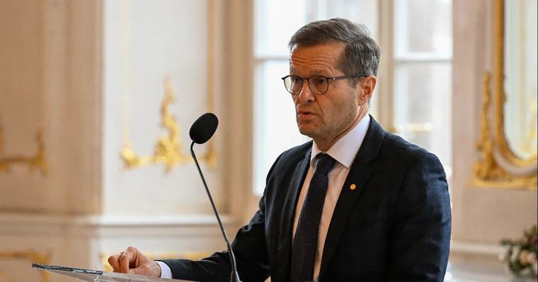 Sajnálja, de tiszteletben tartja a Nobel-díjas Krausz Ferenc lemondását a Corvin-láncról a testület