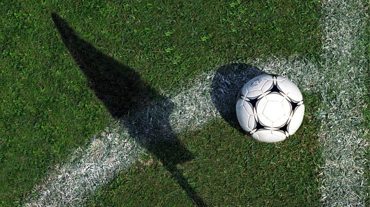 Rangadók hétvégéje: Arsenal-Chelsea, Juve-Milan az európai pályákon