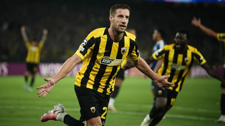 Varga Barnabásról és Vitális Milánról is fontos döntést hozott az AEK Athén edzője