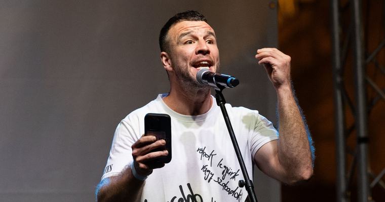 Molnár Áron nem tűrtőztette magát: „Rétvári Bence, hogy van pofád?”