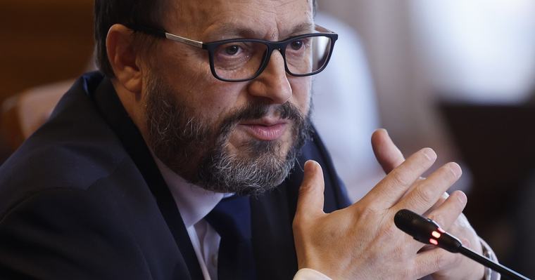 Megvan a név: Kármán András kinevezte a NAV új elnökét