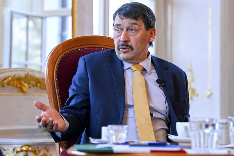 Áder János alapítványa, a Kék Bolygó a bírósághoz fordul a megszüntetéséről szóló kormánydöntés miatt