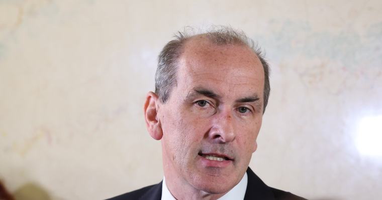 Megszólalt az egészségügyi miniszter a menesztett kórházigazgató, Ficzere Andrea ügyében