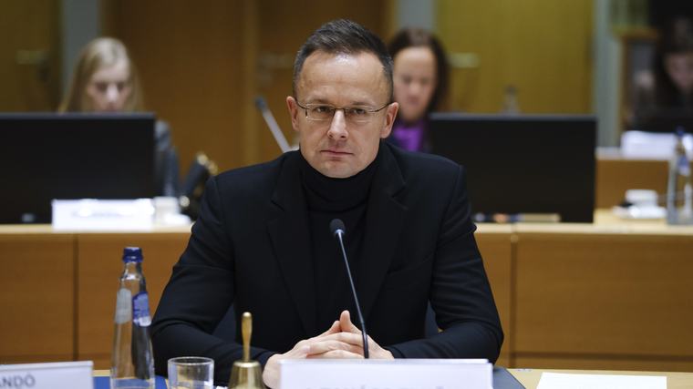 Feljelentették Szijjártó Pétert – Meghozta a rendőrség a végleges döntést