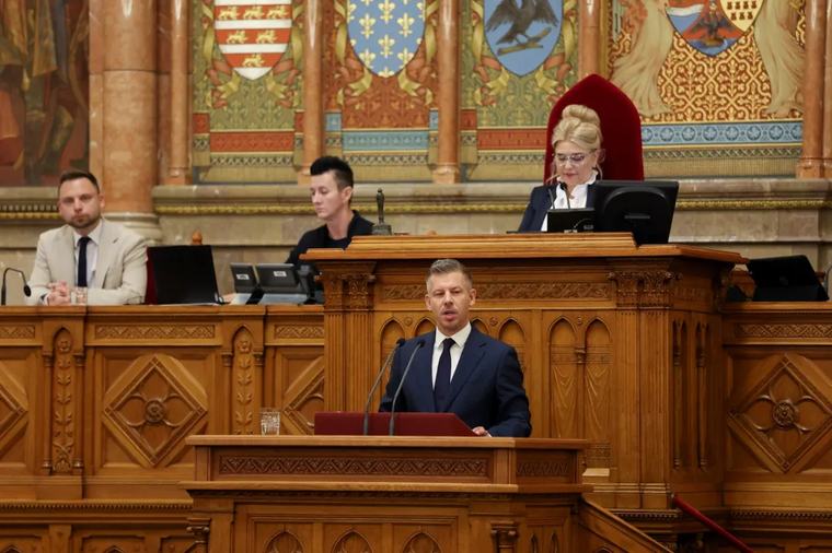 Magyar Péter bejelentette, hogy elindítják a Szent István vidékfejlesztési programot