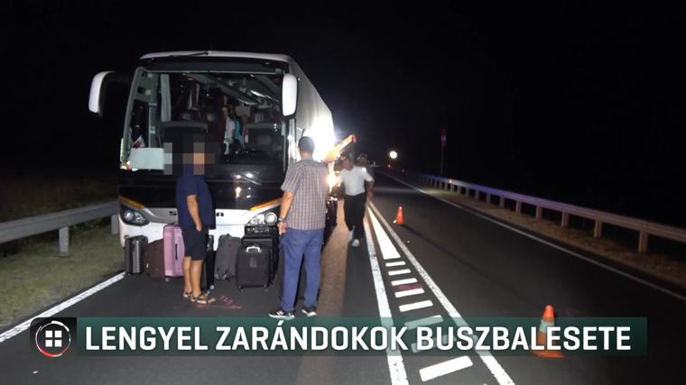 2:51 Híradó Híradó Újabb lengyel zarándokok szenvedtek buszbalesetet Hatan megsérültek Zalalövőnél, miután egy lengyel zarándokokat szállító busz elgázolt egy bárányt, majd egy kamion hátulról belecsapódott.