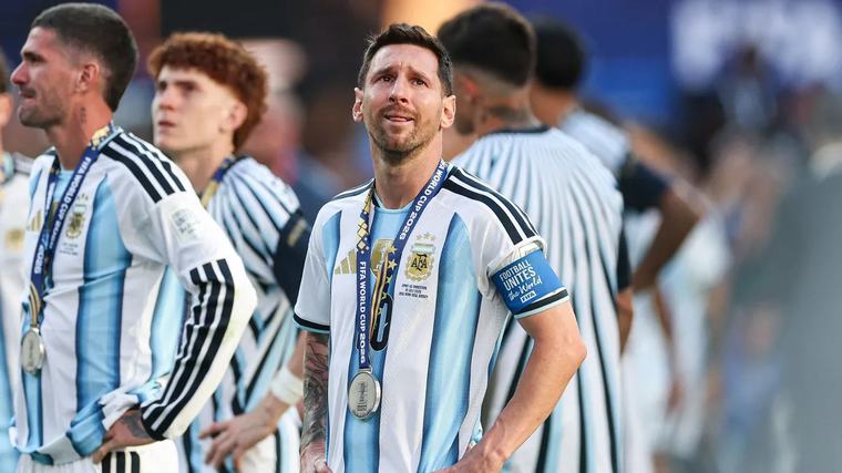 Lionel Messi szívszorító bejelentéssel sokkolta a futballvilágot