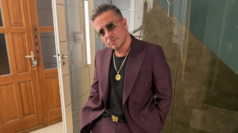 Hajdú Péterrel indult útnak L.L. Junior: zarándok-elmélyülésről számolt be a rapper