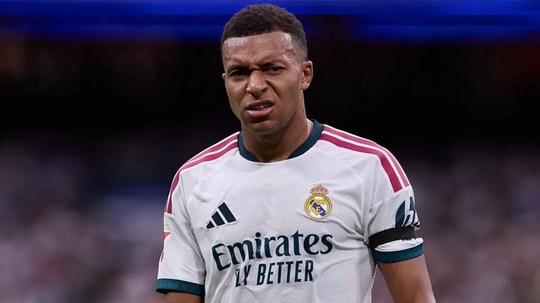 Kylian Mbappé neve tűnt fel egy 18 éves fiú mobiltelefonján, azonnal letartóztatták