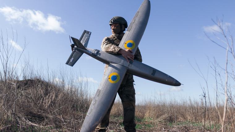Nem kímélik Oroszországot az ukrán drónok: 1300 kilométer mélyen bombáztak az ország belsejében