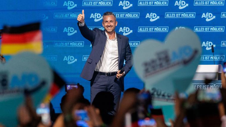 Tarolt a szélsőjobb Németországban: történelmi győzelmet emleget Ulrich Siegmund