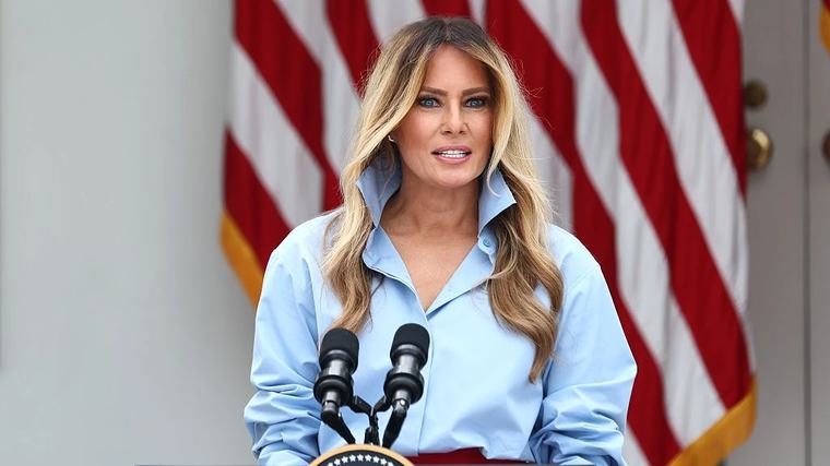 Melania Trump szerint a politika olyan, mint a kifutó: tűsarkakkal tarolta le Fehér Házat