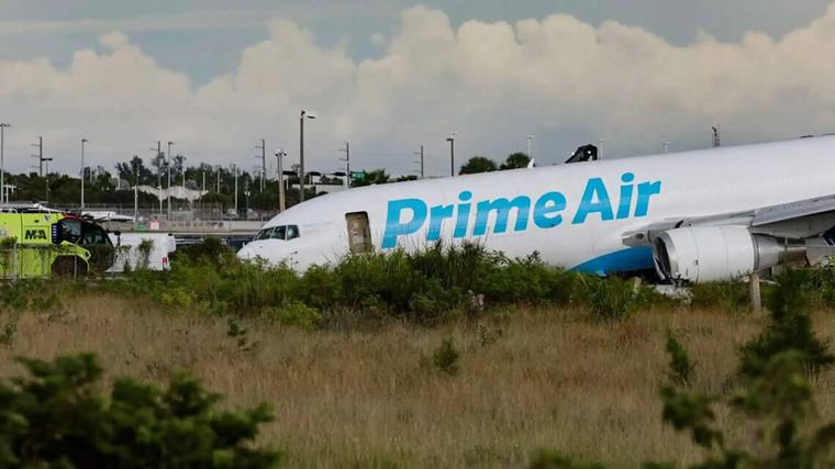 Legalább öt halálos áldozata van a miami repülőgép-balesetnek